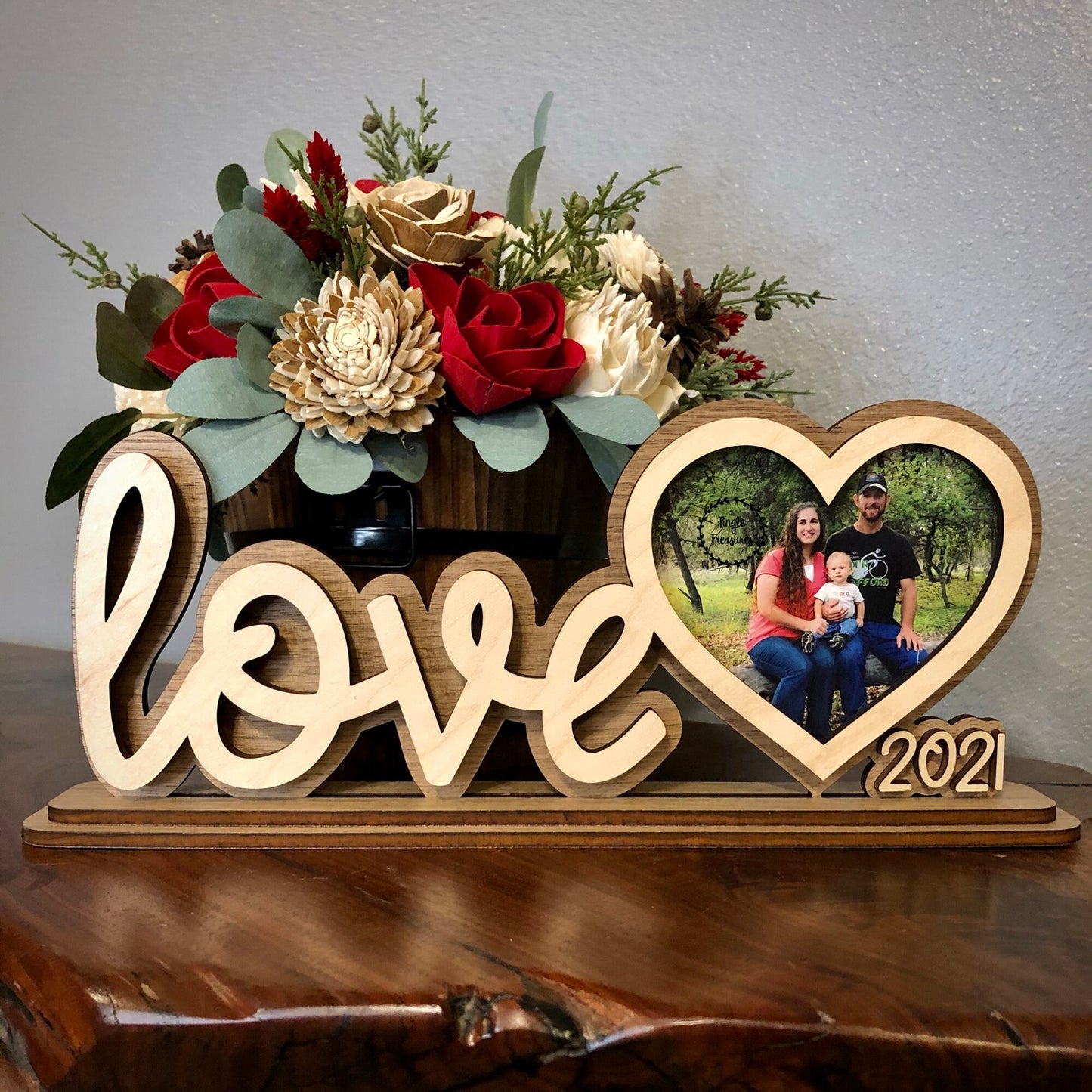 Love Photo Stand